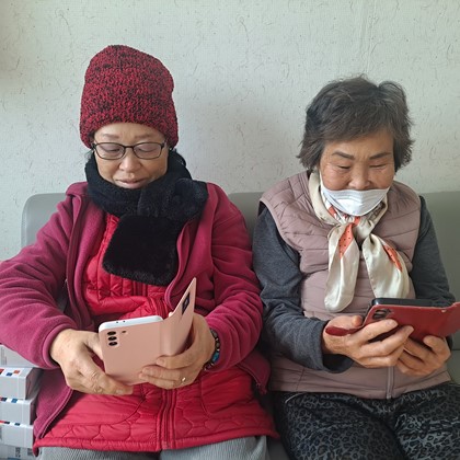 어르신들과 함께한 모바일 직불금 신청!